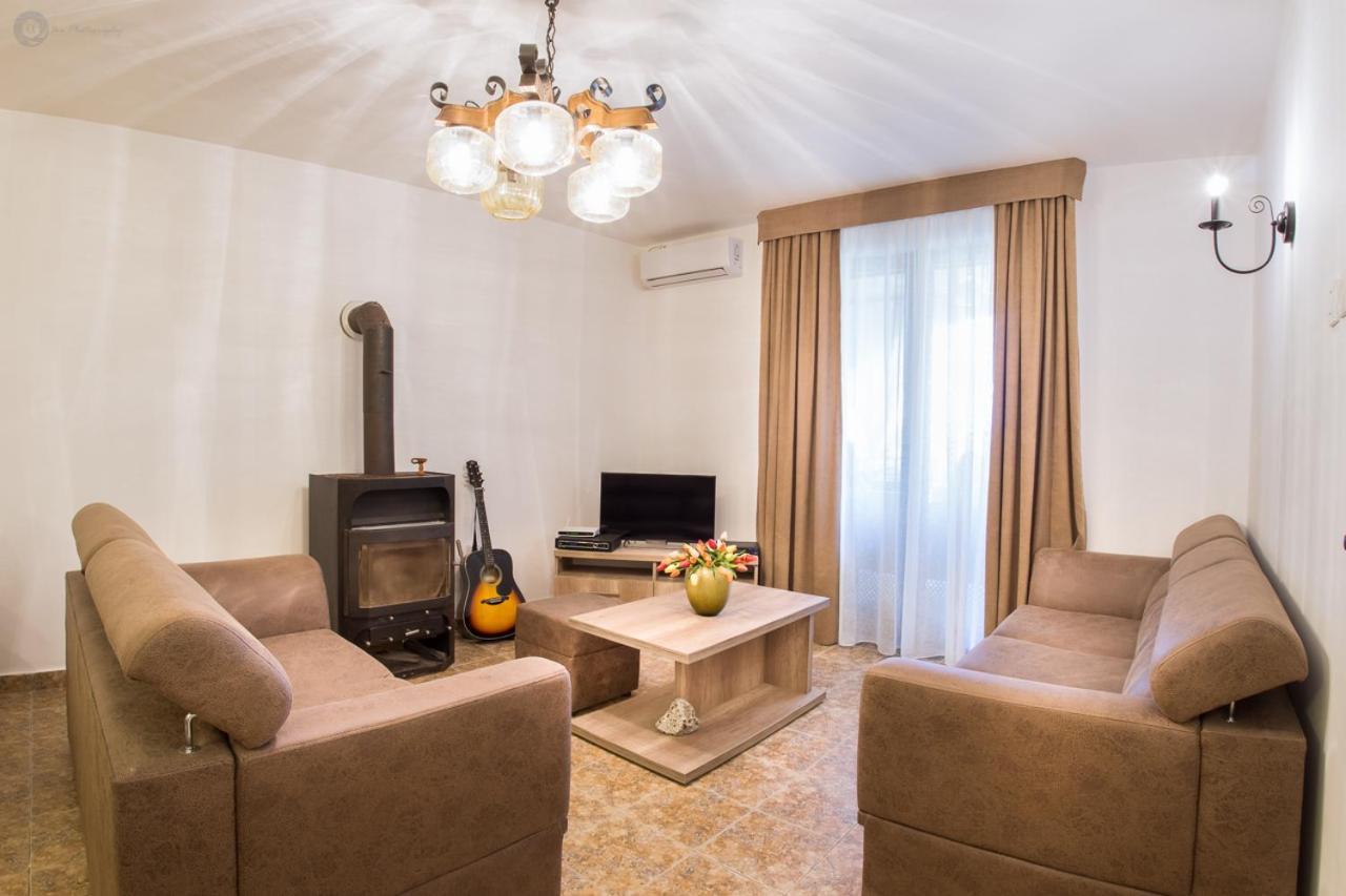 Villa Marco Polo Будва Екстер'єр фото